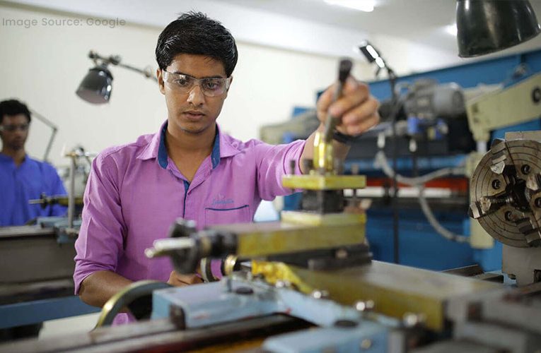 How Do I Become a BTech Mechanical Engineer after 12th?